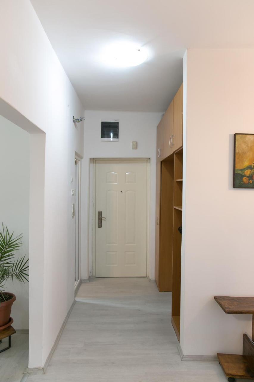 Kolev Apartments - Two Bedroom Cozy Central Apartment Skopje Eksteriør billede